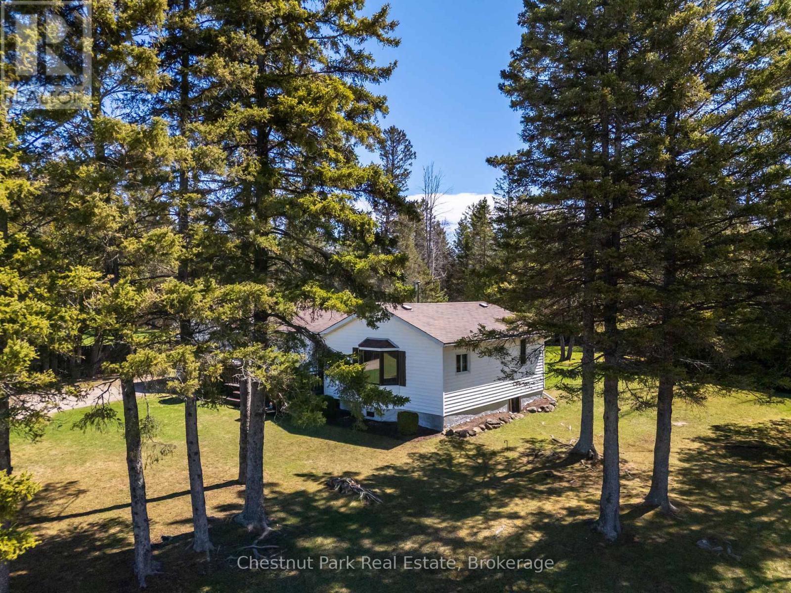 187 Warner Bay Road, Northern Bruce Peninsula, Ontario  N0H 2R0 - Photo 44 - X12879844