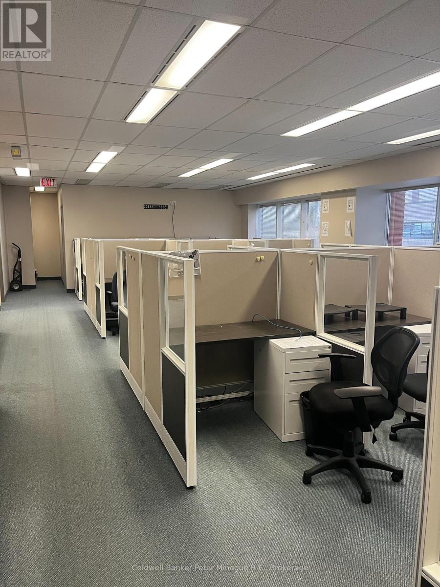 3rd Flr - 101 Mcintyre Street W, North Bay, Ontario  P1B 2Y5 - Photo 14 - X12802018
