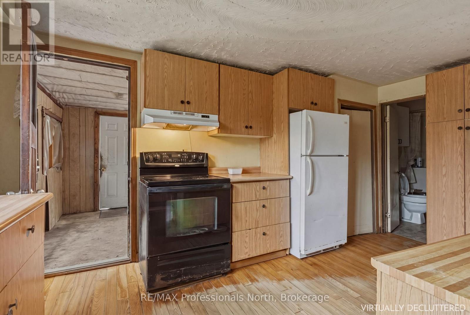 1056 Kirk Line W, Bracebridge, Ontario  P1L 1W9 - Photo 20 - X13073948