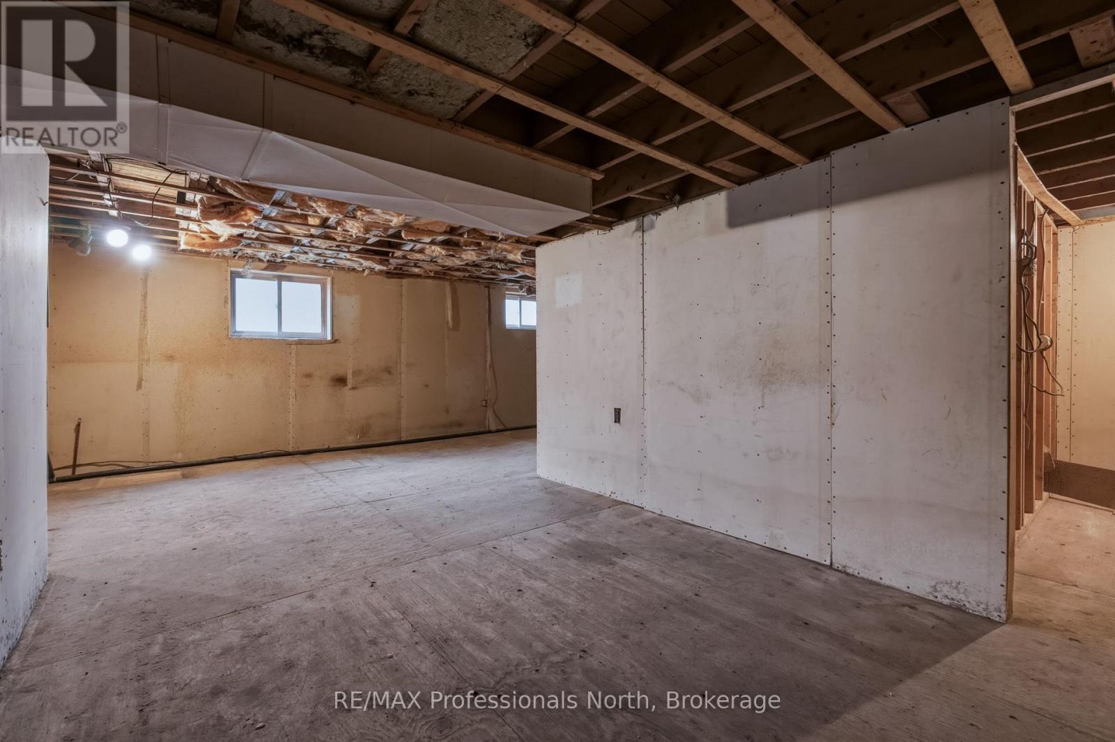 1056 Kirk Line W, Bracebridge, Ontario  P1L 1W9 - Photo 37 - X13073948