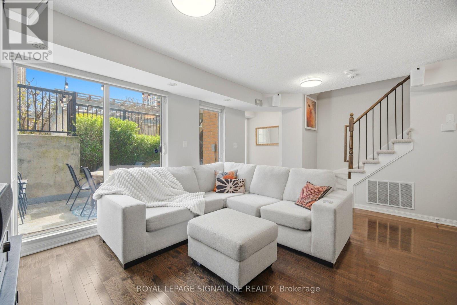 162 - 8 Foundry Avenue, Toronto, Ontario  M6H 0A5 - Photo 6 - W13074106