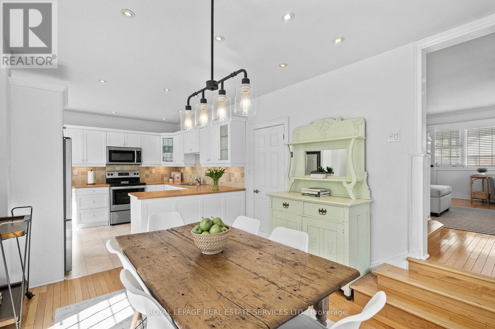70 Third Street, Toronto, Ontario  M8V 2X9 - Photo 11 - W13083446