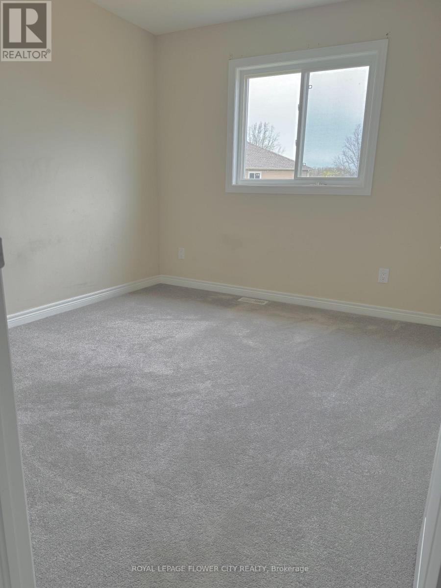 24 Sycamore Street, Welland, Ontario  L3C 0H8 - Photo 18 - X13083642
