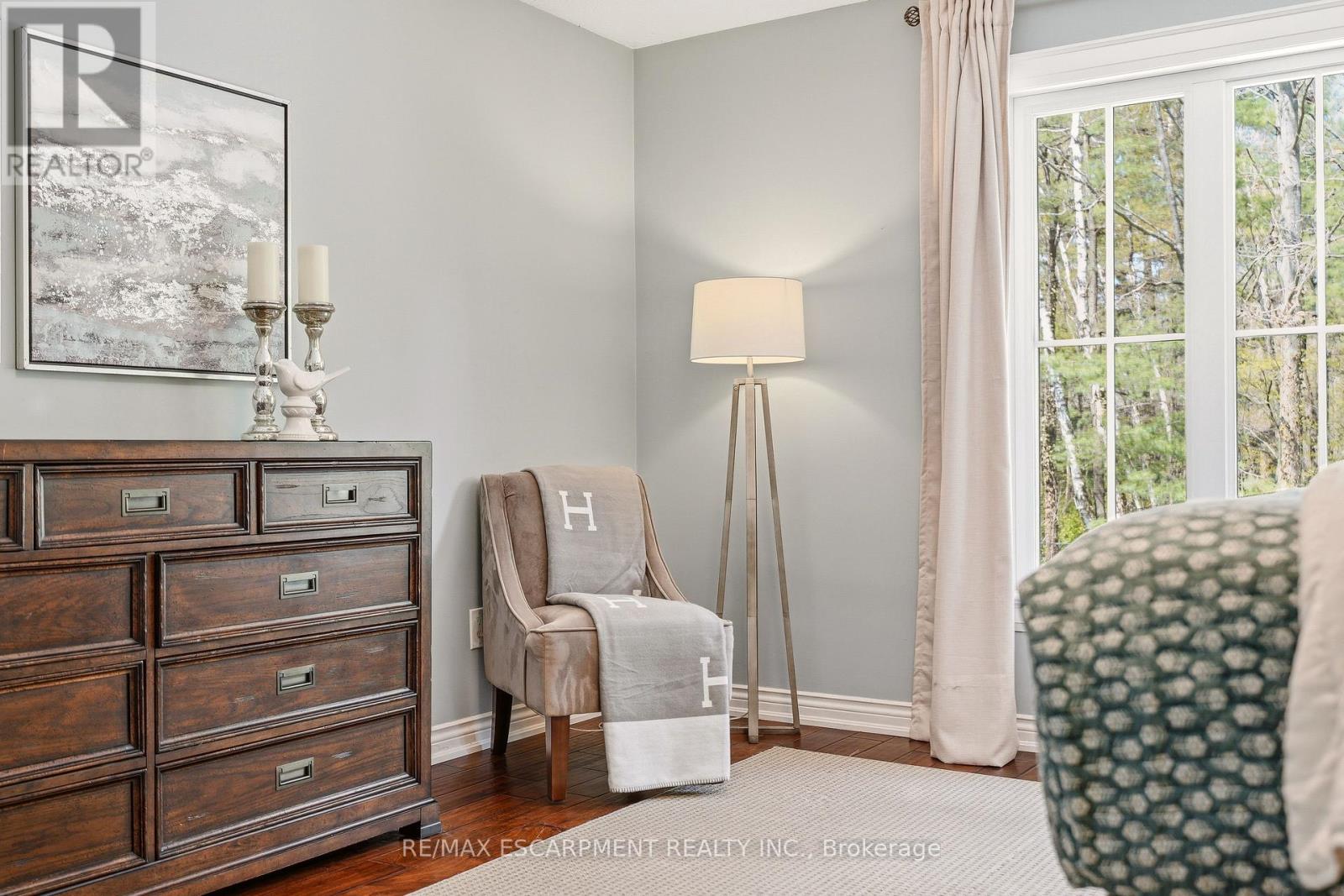 54 Acredale Drive, Hamilton, Ontario  L0R 1H0 - Photo 16 - X13083664