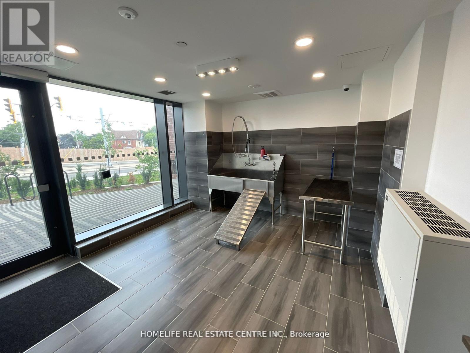 605 - 5 Wellington Street, Kitchener, Ontario  N2G 0E3 - Photo 8 - X13083756