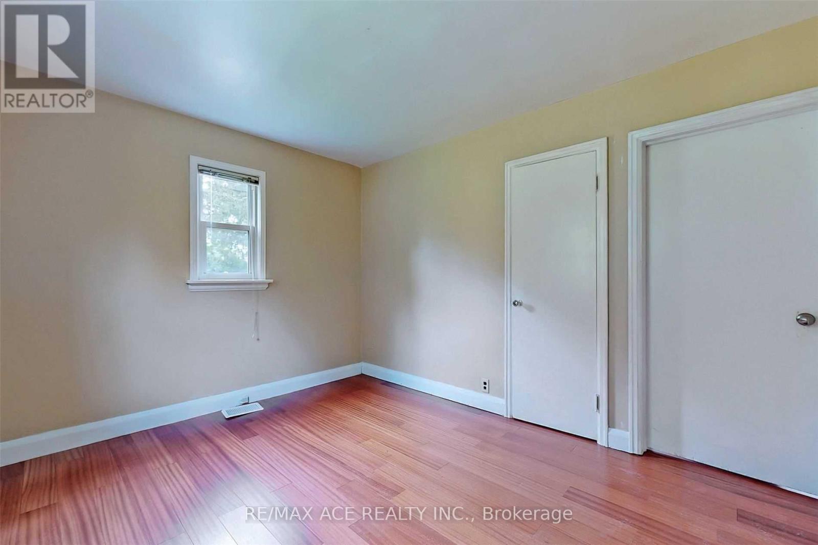 112 Bridge Street W, Waterloo, Ontario  N2K 1K9 - Photo 15 - X13083904