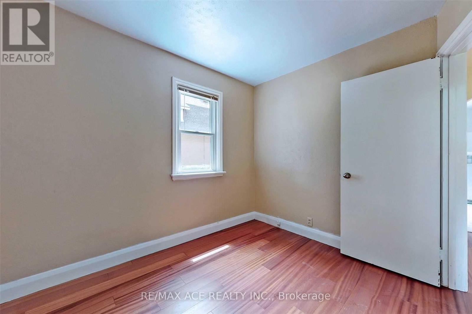 112 Bridge Street W, Waterloo, Ontario  N2K 1K9 - Photo 19 - X13083904
