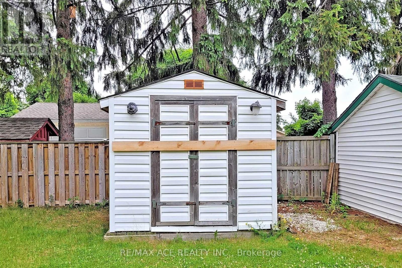112 Bridge Street W, Waterloo, Ontario  N2K 1K9 - Photo 36 - X13083904