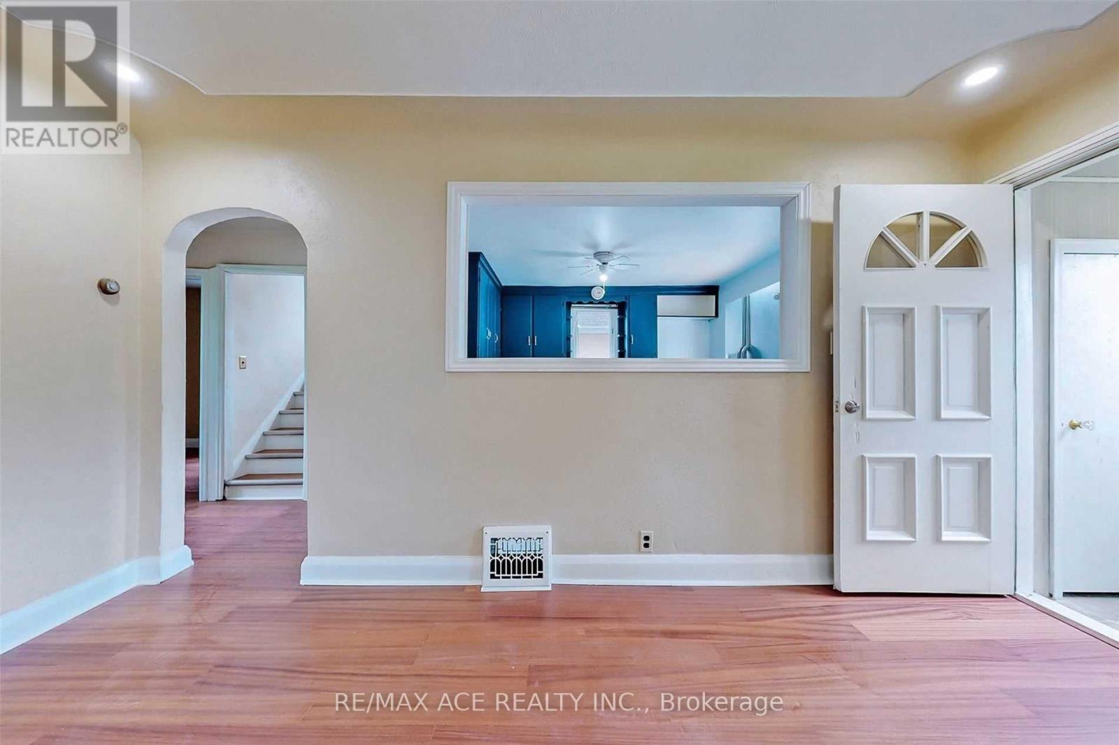 112 Bridge Street W, Waterloo, Ontario  N2K 1K9 - Photo 8 - X13083904