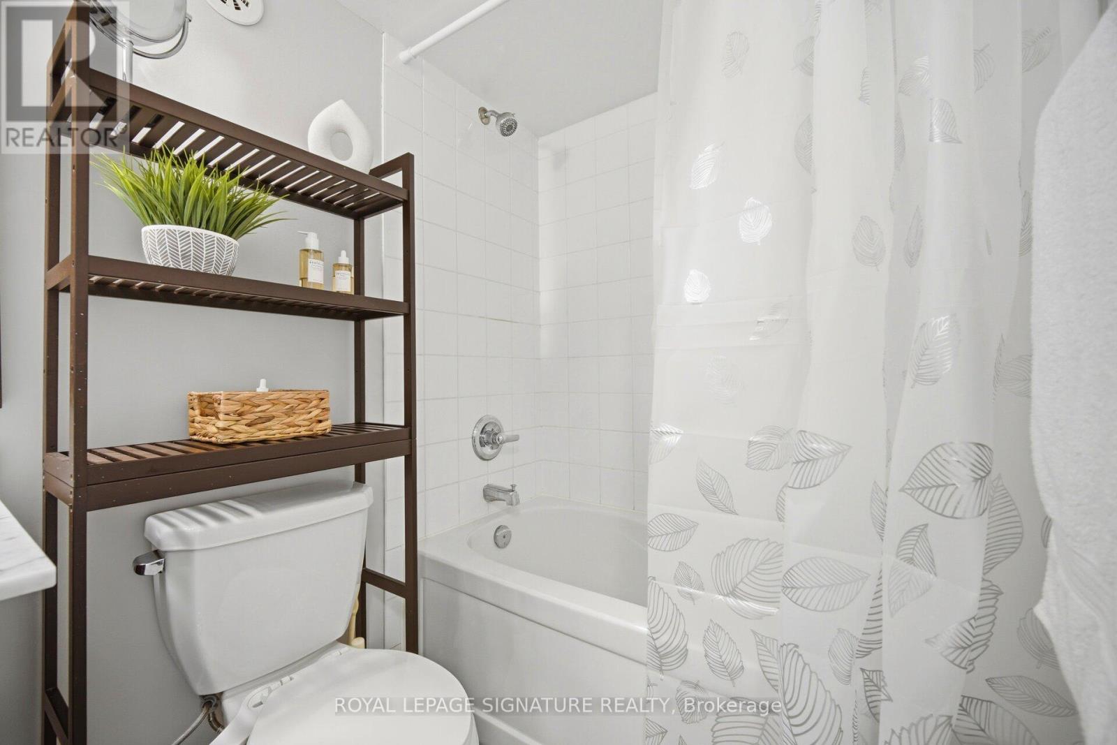 162 - 8 Foundry Avenue, Toronto, Ontario  M6H 0A5 - Photo 27 - W13074106