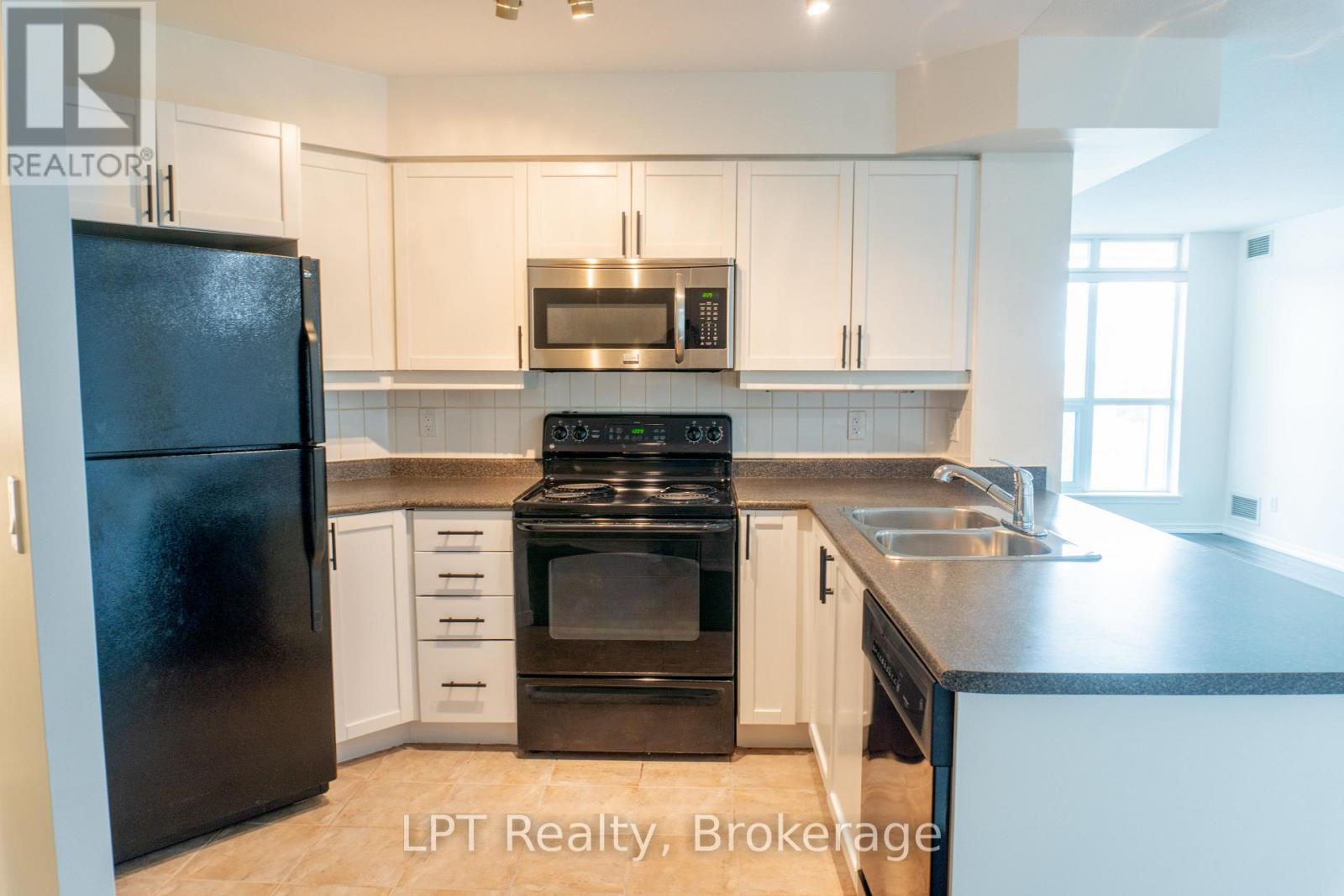 815 - 340 Watson Street W, Whitby, Ontario  L1N 9G1 - Photo 15 - E12901708