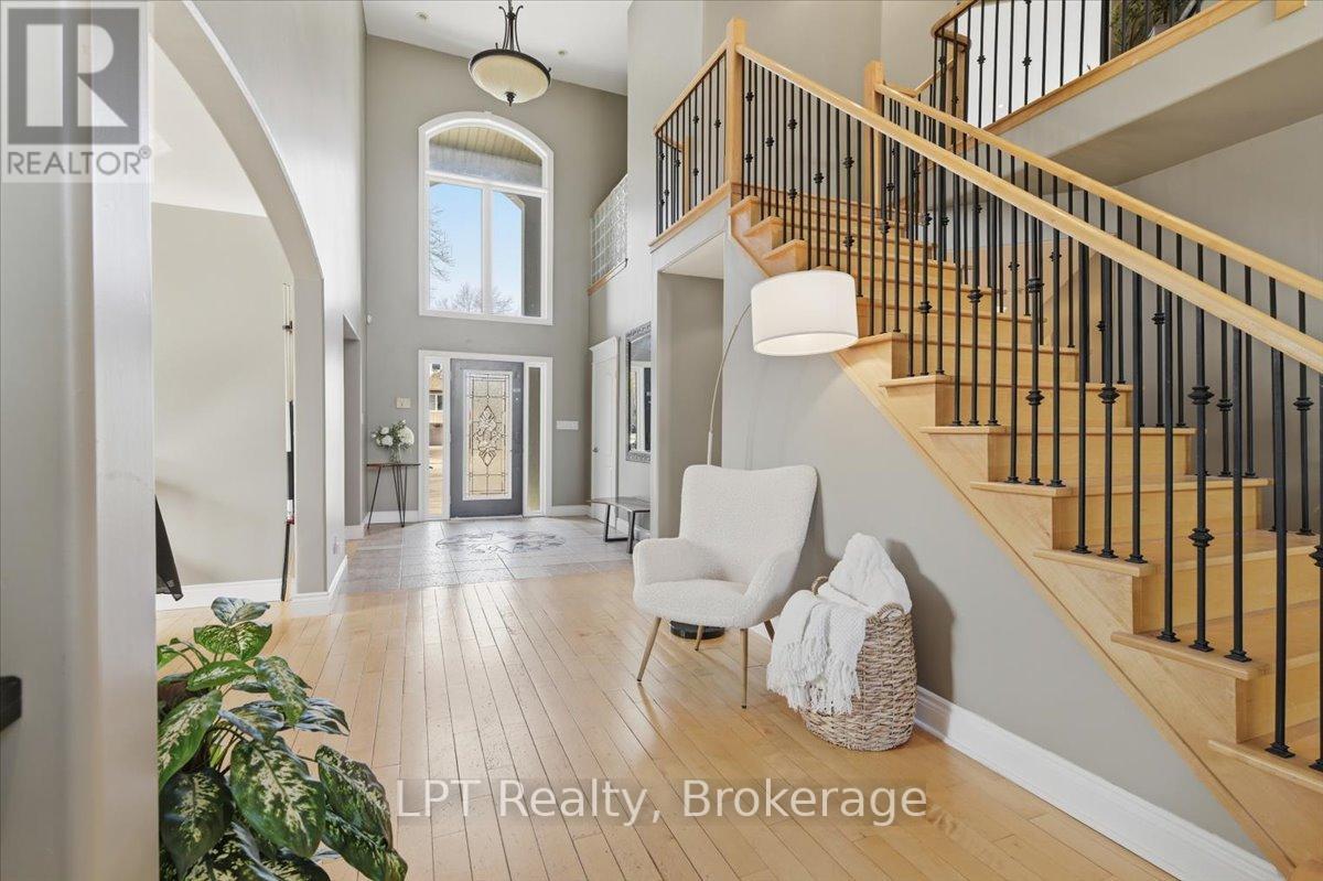 1879 Appleview Road, Pickering, Ontario  L1V 1T7 - Photo 3 - E12925884