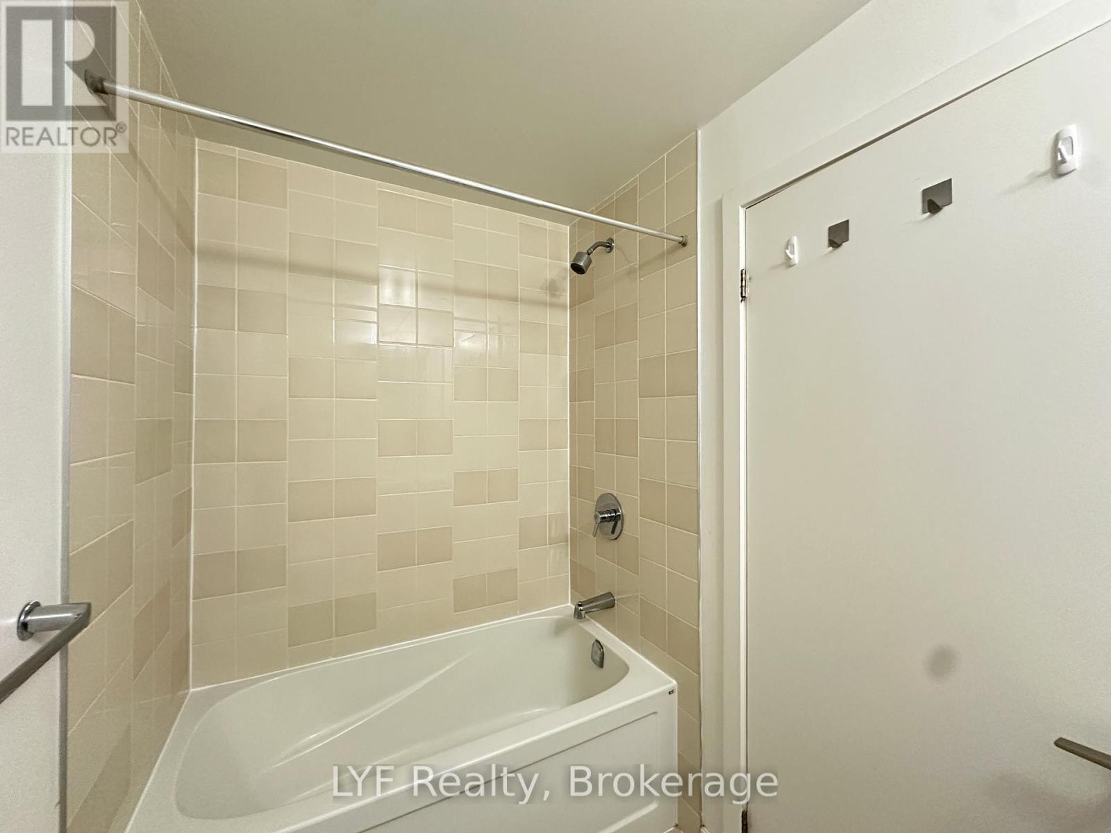 313 - 52 Forest Manor Road, Toronto, Ontario  M2J 0E2 - Photo 8 - C13023464