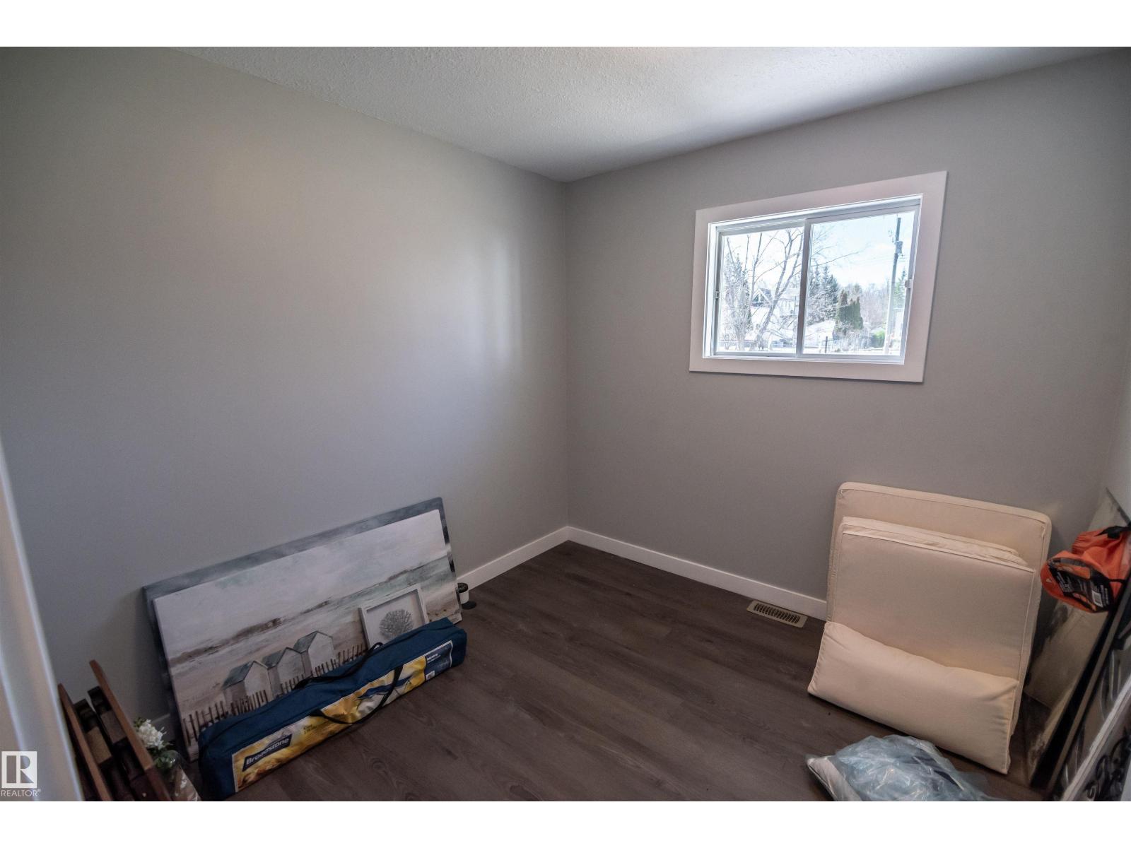 4912 49a Av, Rural Lac Ste. Anne County, Alberta  T0E 0A0 - Photo 32 - E4485736