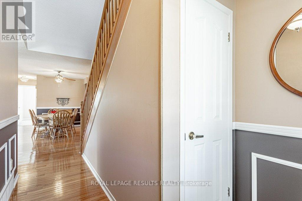 62 Edwin Crescent, Tillsonburg, Ontario  N4G 5H6 - Photo 6 - X13084084