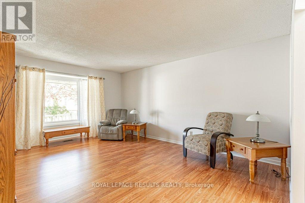 62 Edwin Crescent, Tillsonburg, Ontario  N4G 5H6 - Photo 9 - X13084084