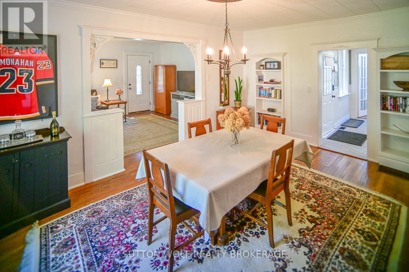 26 Arthur Street, Strathroy-Caradoc, Ontario  N7G 2H1 - Photo 8 - X13084130