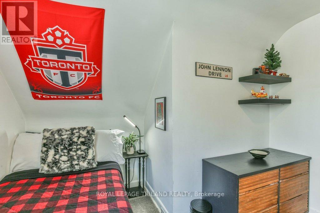 626 Emery Street E, London South, Ontario  N6C 2G4 - Photo 33 - X13084136