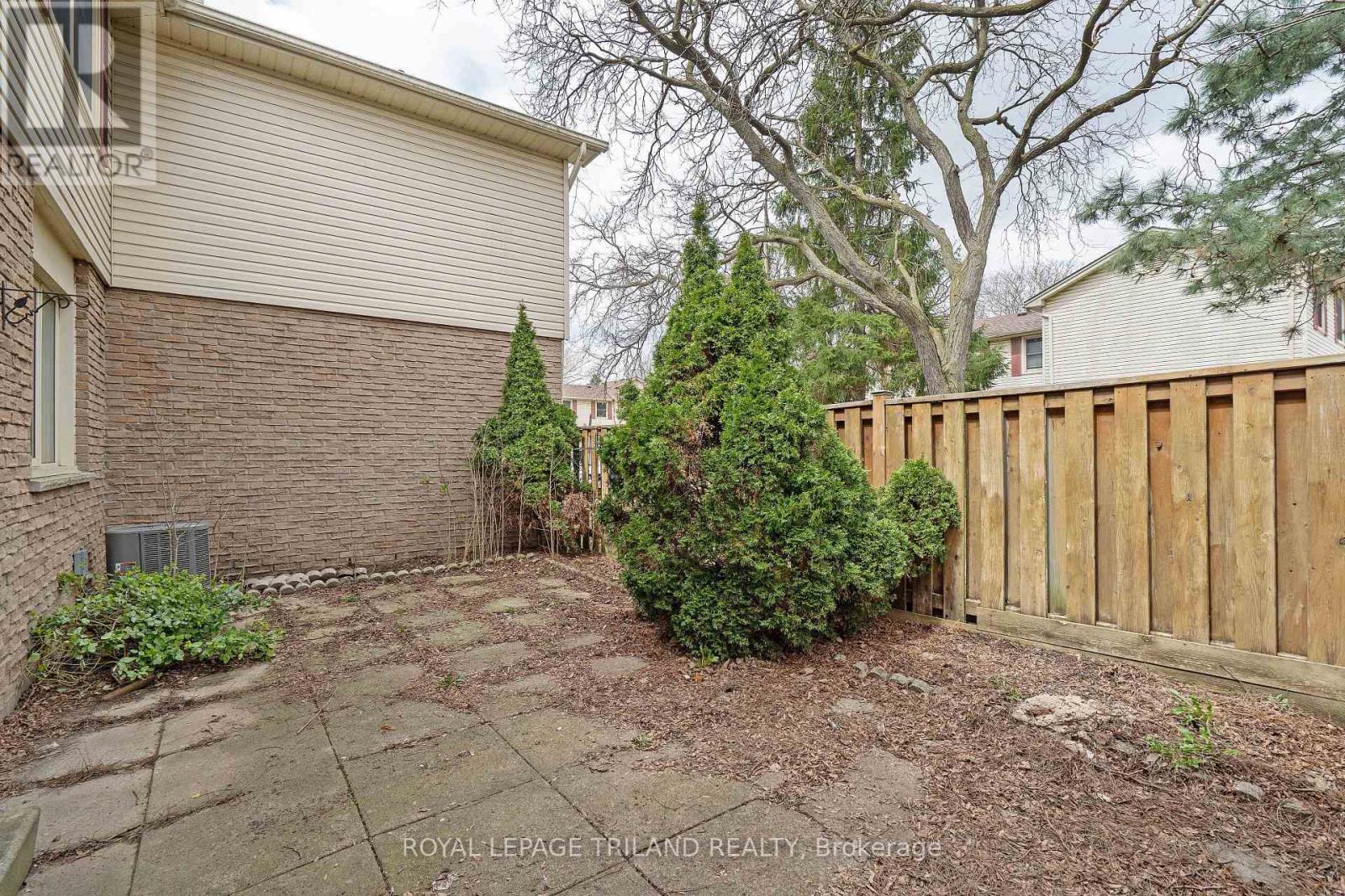 222 - 230 Clarke Road, London East, Ontario  N5W 5P8 - Photo 4 - X13084216