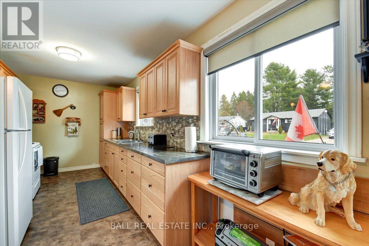 32 Hemlock Street, Highlands East, Ontario  K0L 1M0 - Photo 7 - X13084094