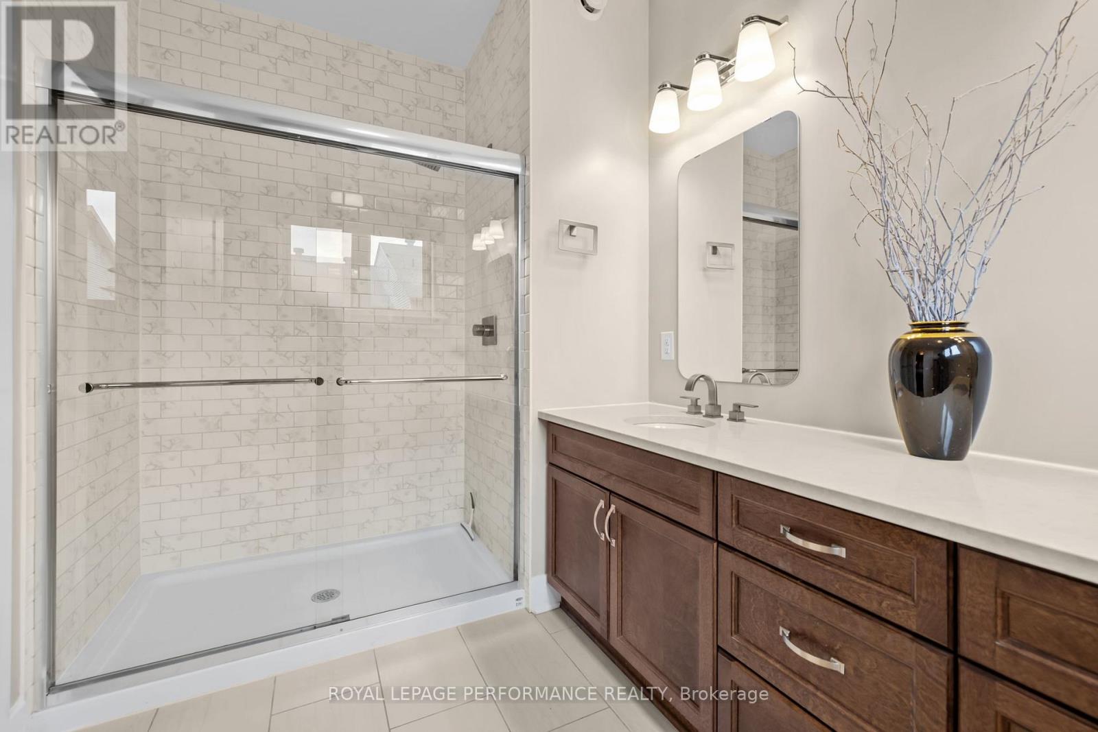 15 York Crossing Crossing, Russell, Ontario  K4R 0C4 - Photo 20 - X13084114