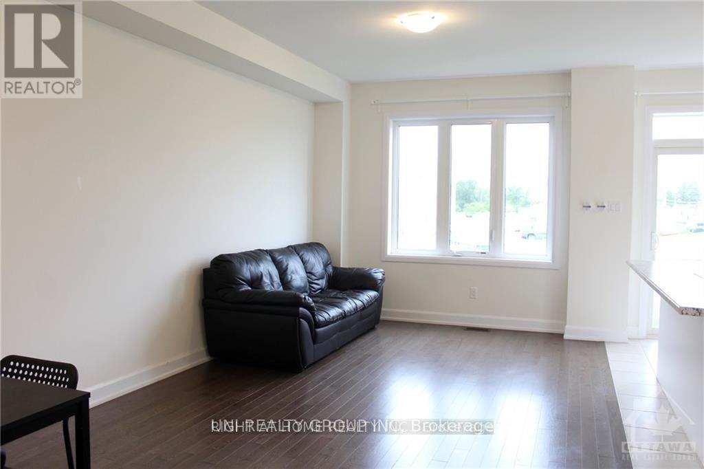151 Bending Way, Ottawa, Ontario  K2J 6N9 - Photo 11 - X13084156