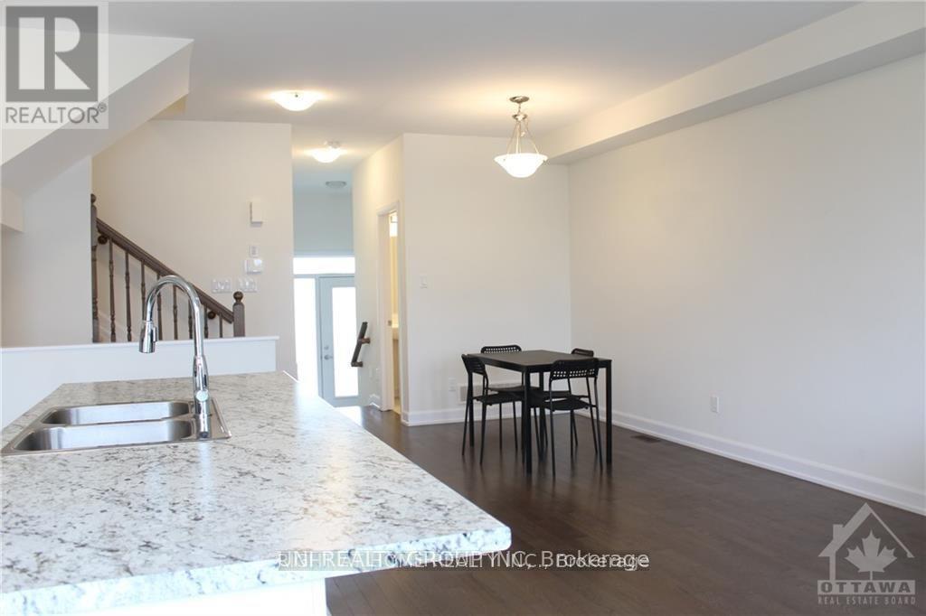 151 Bending Way, Ottawa, Ontario  K2J 6N9 - Photo 12 - X13084156