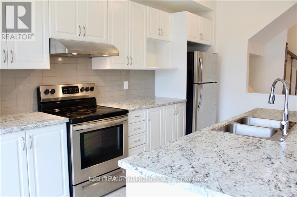 151 Bending Way, Ottawa, Ontario  K2J 6N9 - Photo 9 - X13084156