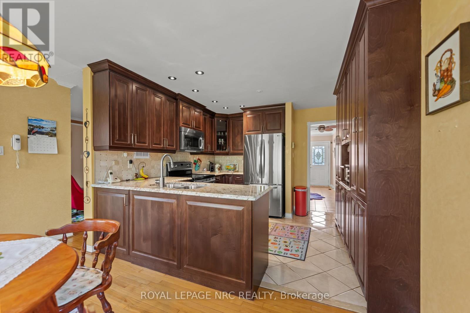2133 Grand Boulevard, Oakville, Ontario  L6H 5M3 - Photo 12 - W13084076