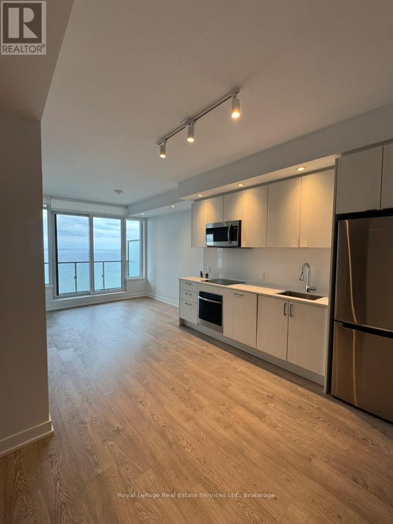 2208 - 1928 Lake Shore Boulevard W, Toronto, Ontario  M6S 0B1 - Photo 2 - W13084104