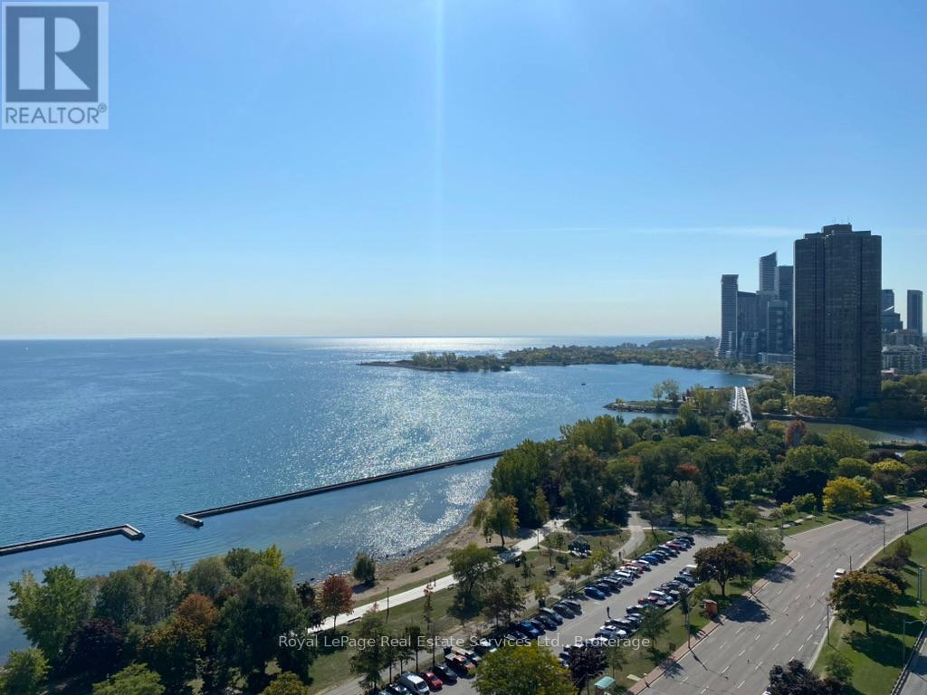 2208 - 1928 Lake Shore Boulevard W, Toronto, Ontario  M6S 0B1 - Photo 5 - W13084104