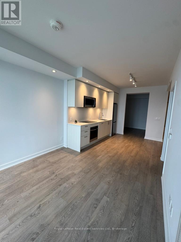 2208 - 1928 Lake Shore Boulevard W, Toronto, Ontario  M6S 0B1 - Photo 8 - W13084104