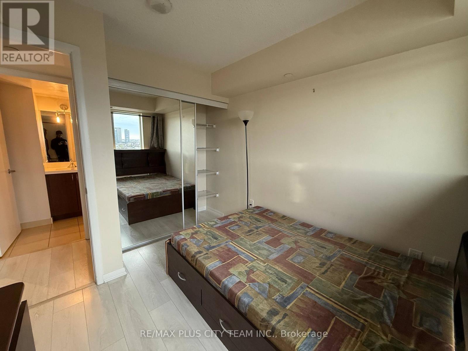 1421 - 800 Lawrence Avenue W, Toronto, Ontario  M6A 0B1 - Photo 9 - W12897464