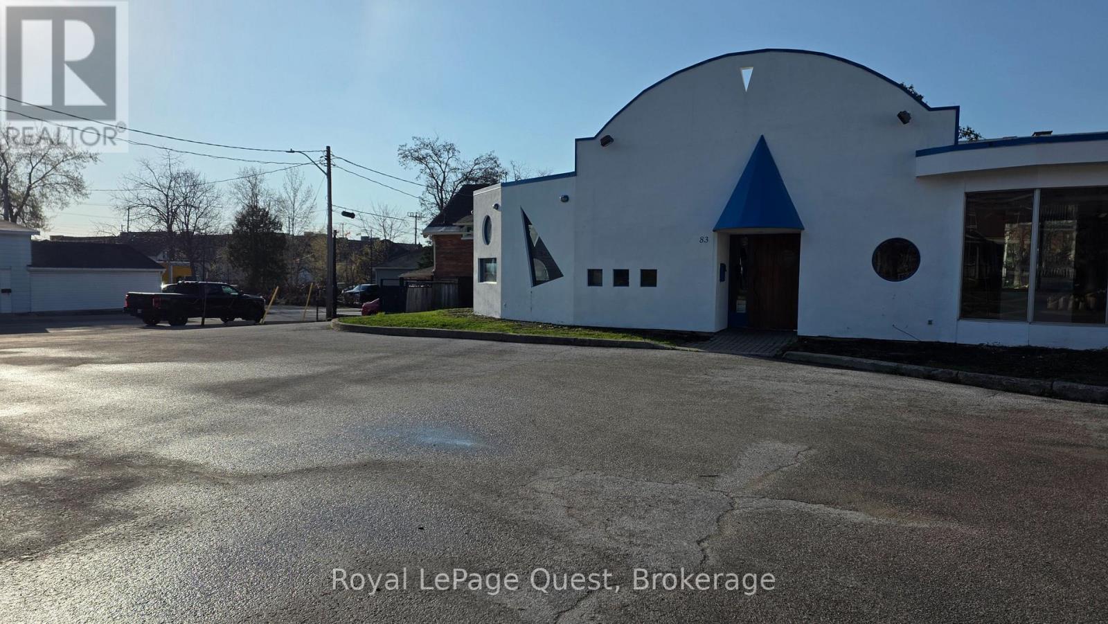83 Mississaga Street W, Orillia, Ontario  L3V 3A9 - Photo 5 - S13084120