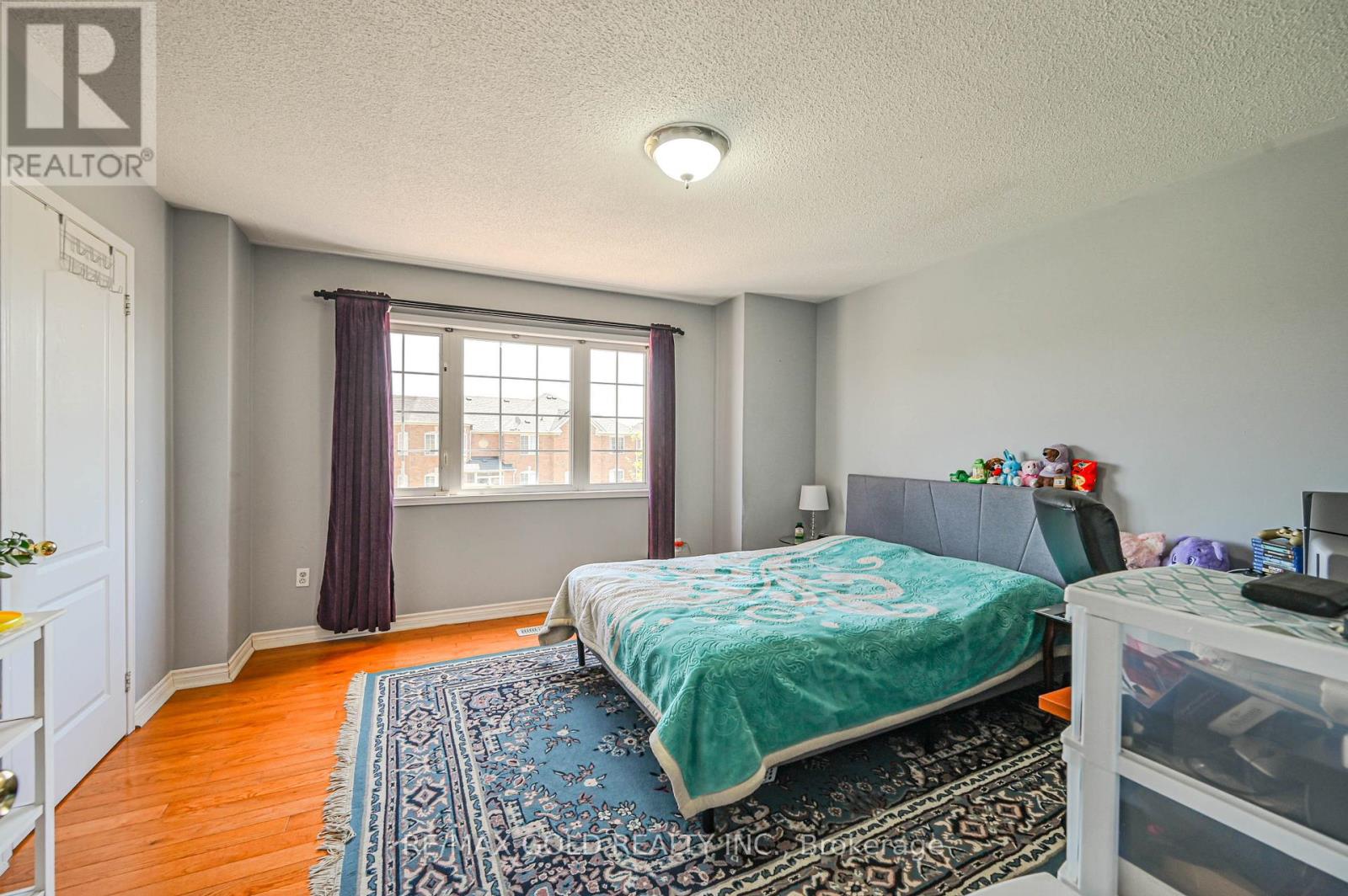 94 Lake Louise Drive, Brampton, Ontario  L6X 4Y6 - Photo 24 - W13064492