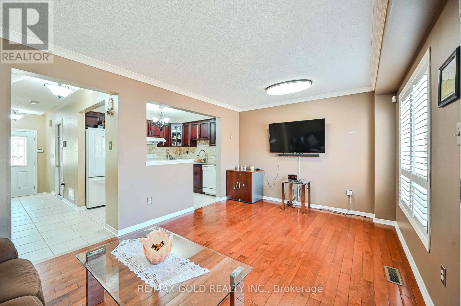 94 Lake Louise Drive, Brampton, Ontario  L6X 4Y6 - Photo 15 - W13064492