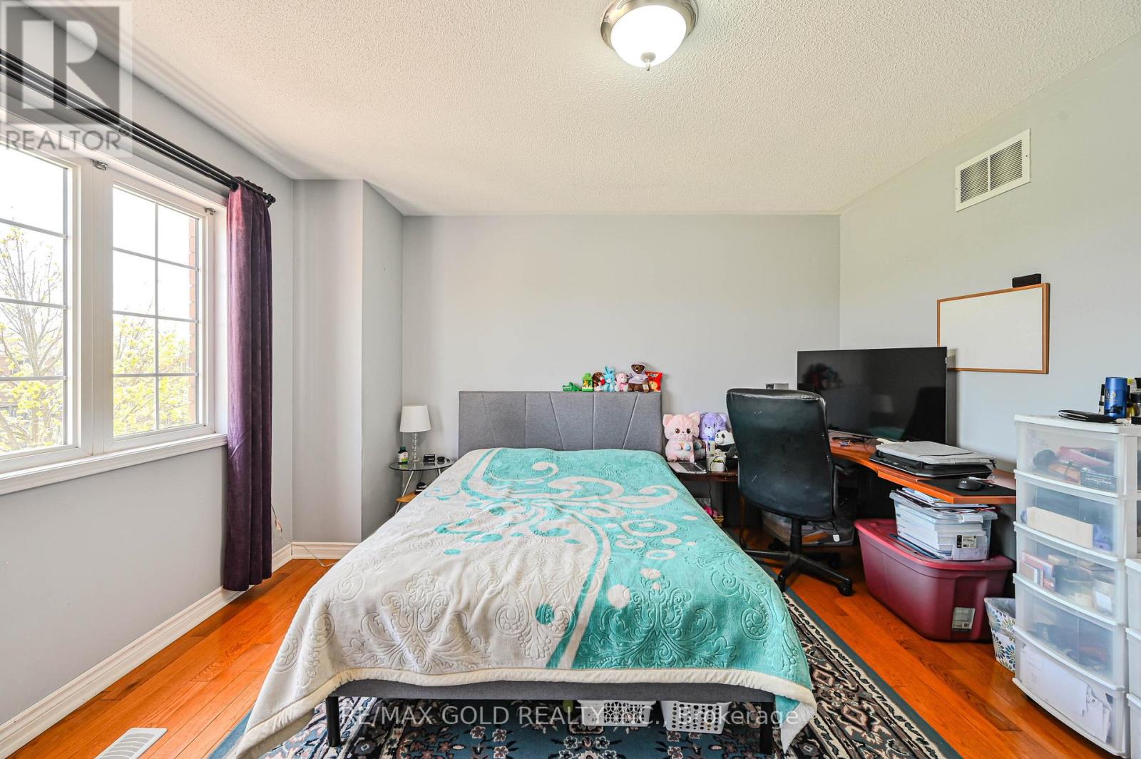 94 Lake Louise Drive, Brampton, Ontario  L6X 4Y6 - Photo 22 - W13064492