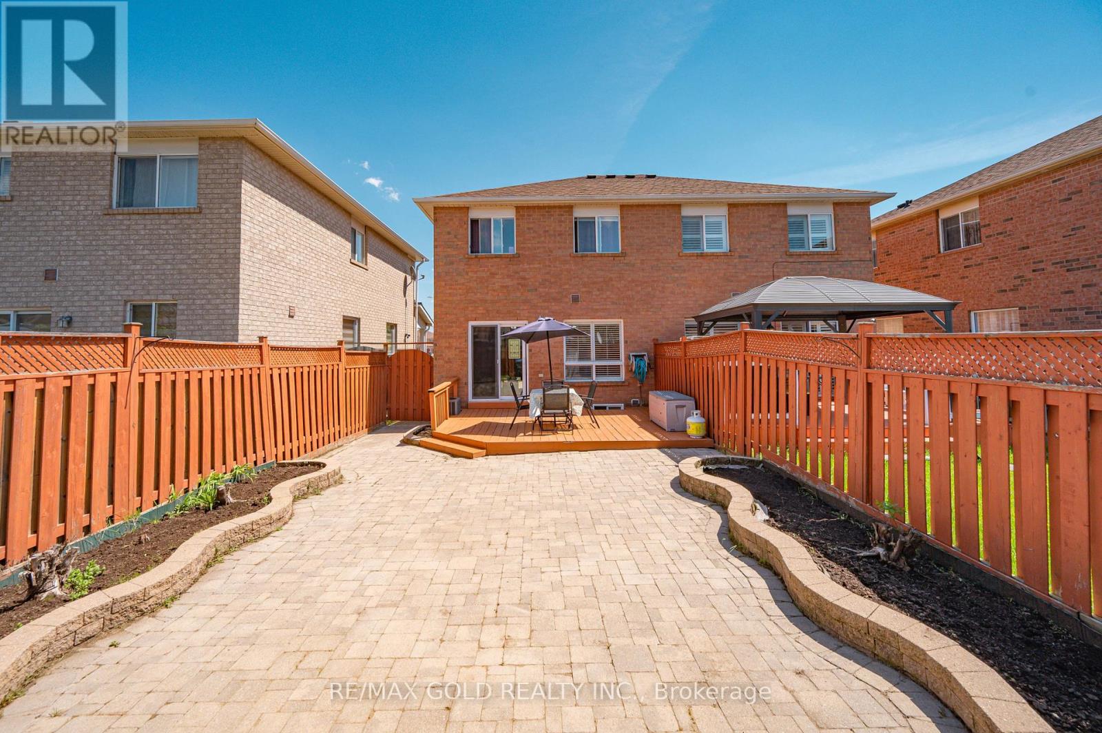 94 Lake Louise Drive, Brampton, Ontario  L6X 4Y6 - Photo 37 - W13064492