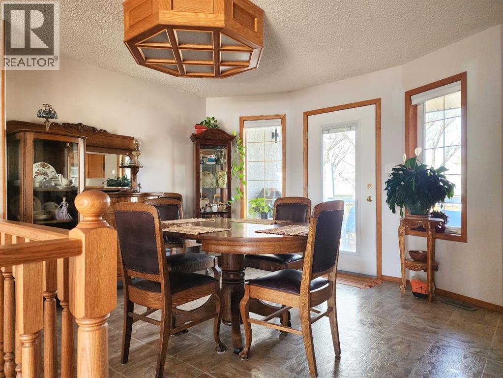 5307 2a St. East, Claresholm, Alberta  T0L 0T0 - Photo 8 - A2306358