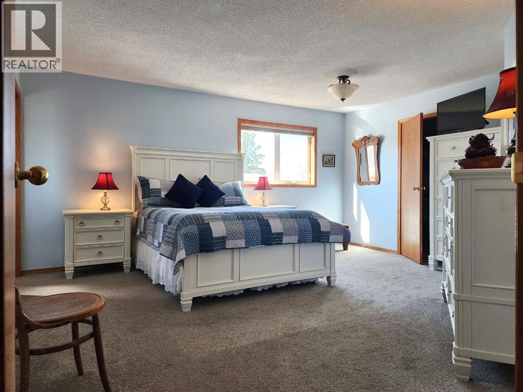 5307 2a St. East, Claresholm, Alberta  T0L 0T0 - Photo 18 - A2306358