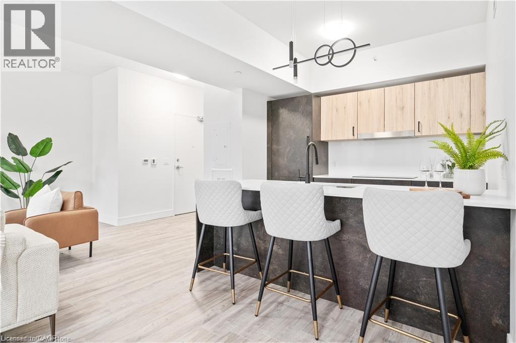 2 Dundas Street W Unit# 605, Belleville, Ontario  K8P 1A1 - Photo 3 - 40826688