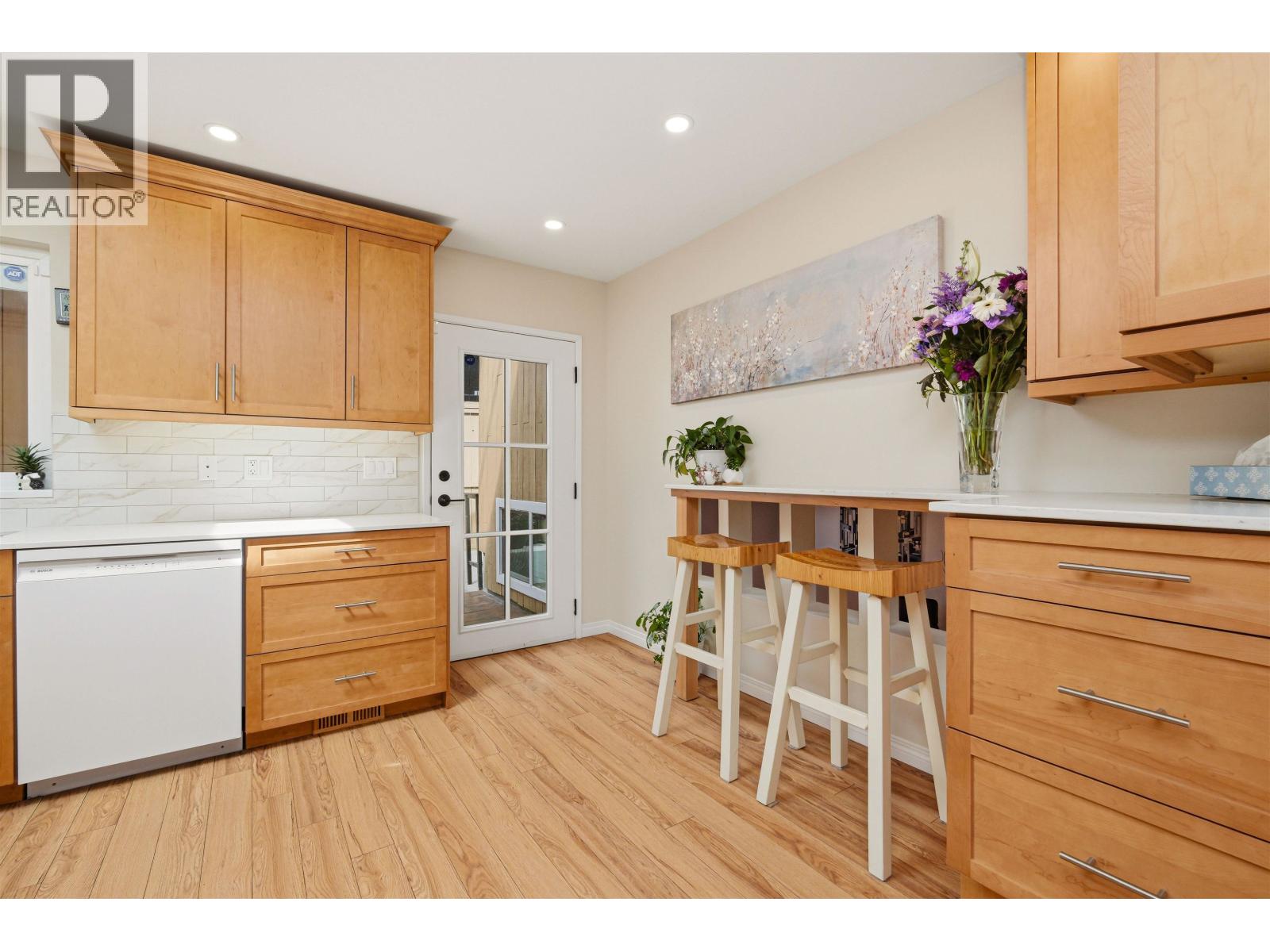 2563 Ashurst Avenue, Coquitlam, British Columbia  V3K 5T7 - Photo 13 - R3119339
