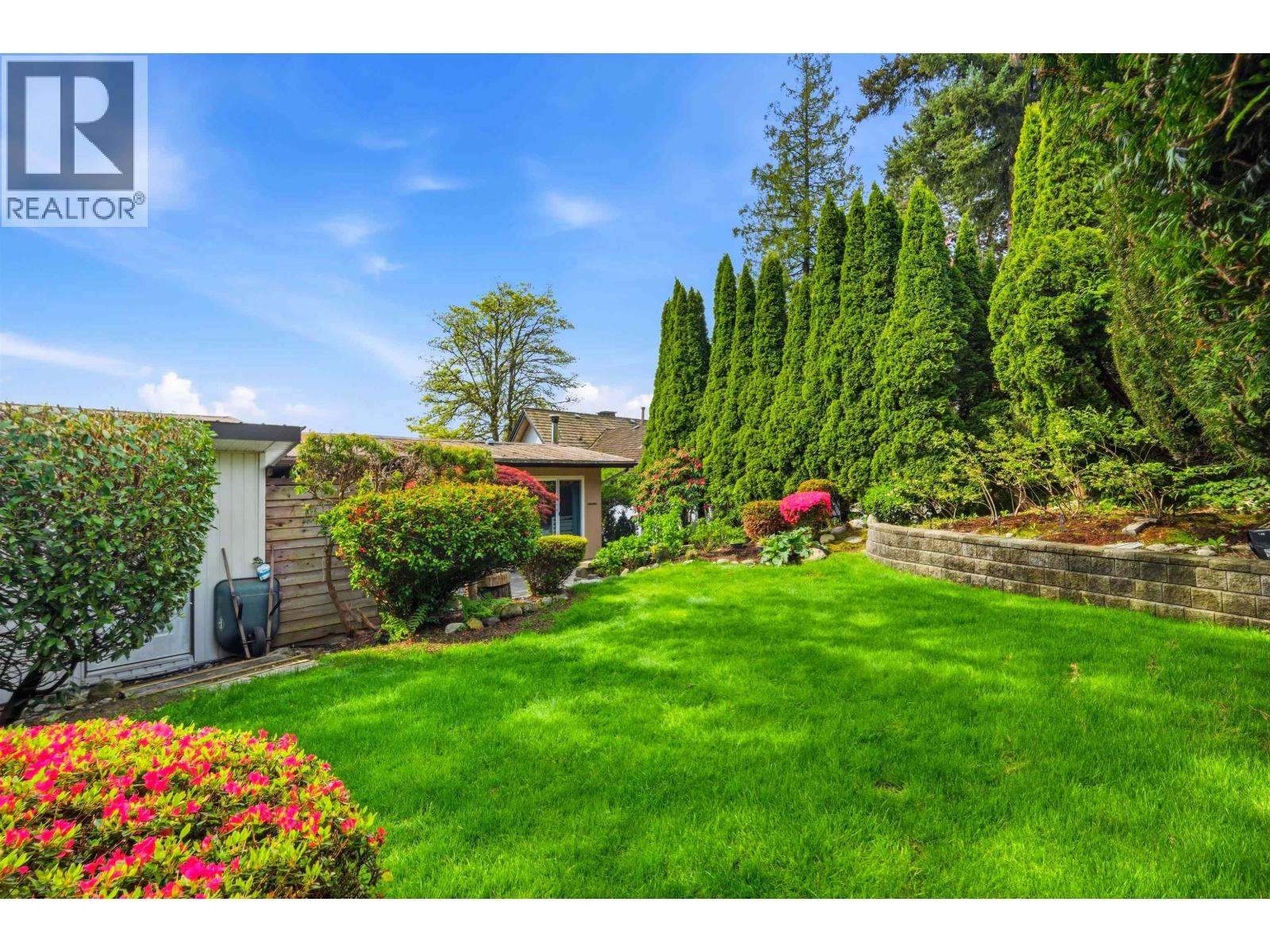 2563 Ashurst Avenue, Coquitlam, British Columbia  V3K 5T7 - Photo 35 - R3119339