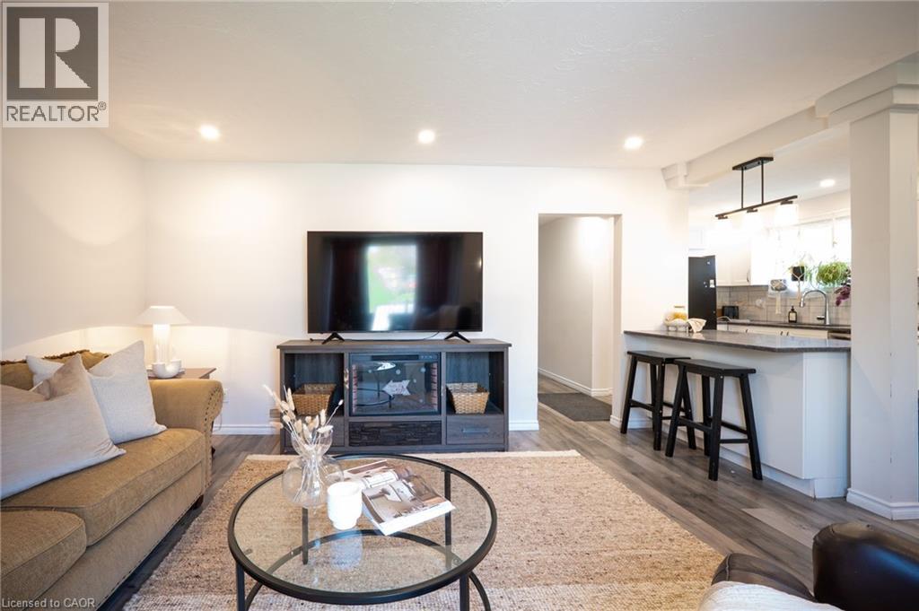 18 Armstrong Avenue, Hamilton, Ontario  L8H 1M5 - Photo 11 - 40823037