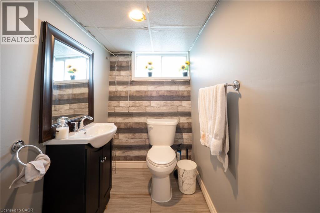 18 Armstrong Avenue, Hamilton, Ontario  L8H 1M5 - Photo 34 - 40823037