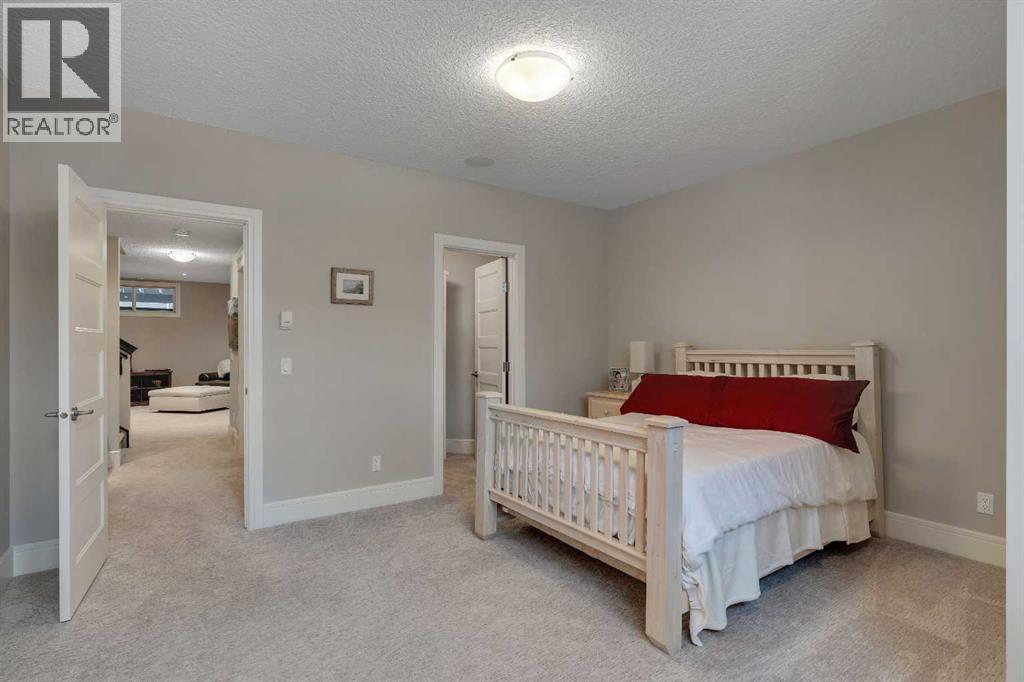2041 45 Avenue Sw, Calgary, Alberta  T2T 2P6 - Photo 41 - A2299841
