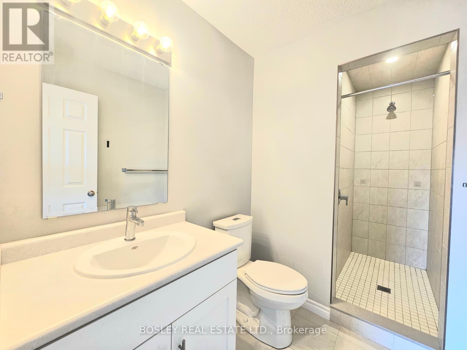 76 Lomond Lane, Kitchener, Ontario  N2R 0T6 - Photo 11 - X12850630
