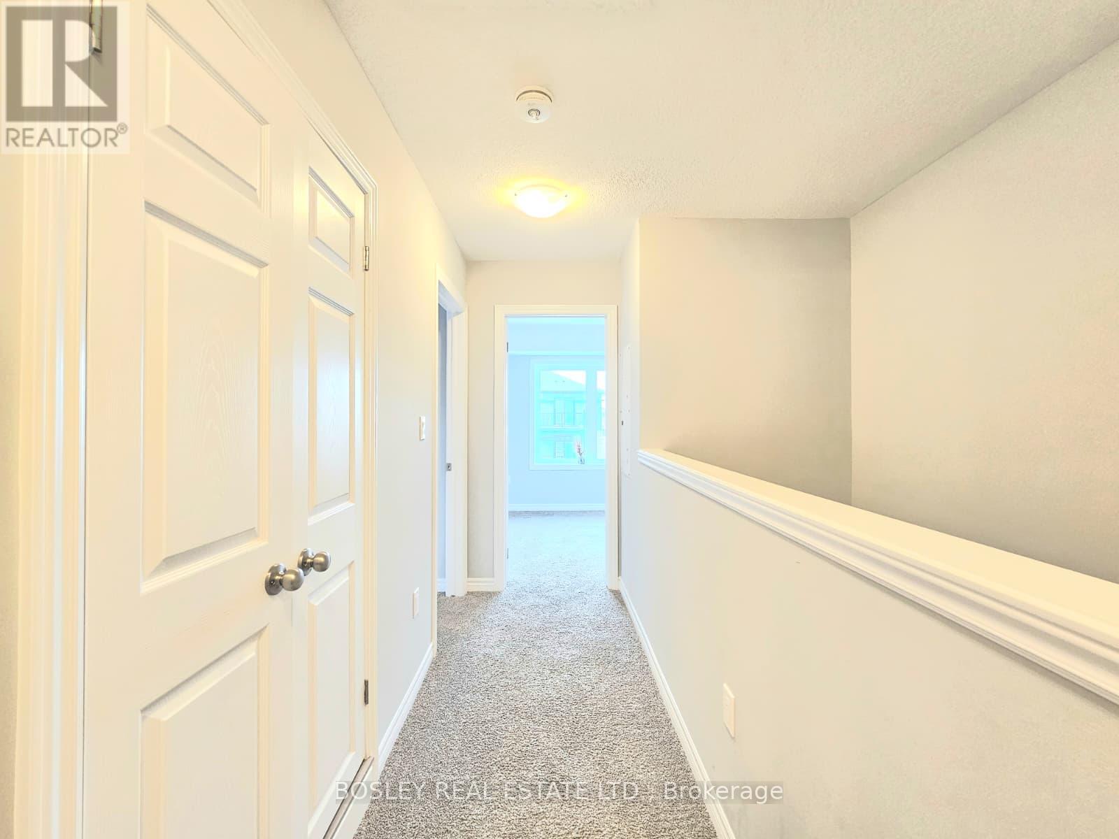 76 Lomond Lane, Kitchener, Ontario  N2R 0T6 - Photo 6 - X12850630