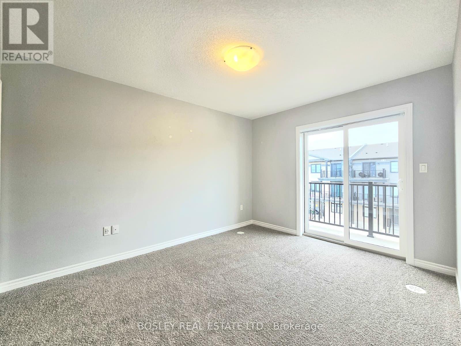 76 Lomond Lane, Kitchener, Ontario  N2R 0T6 - Photo 7 - X12850630