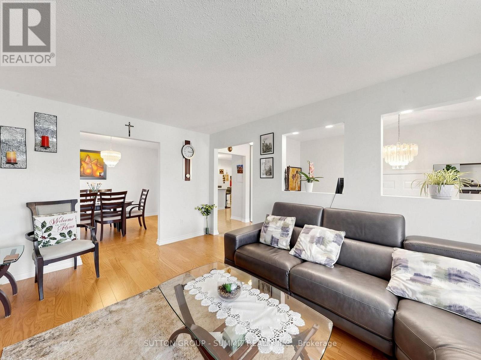 32 Harbrite Drive, Hamilton, Ontario  L8G 4G5 - Photo 7 - X13083858